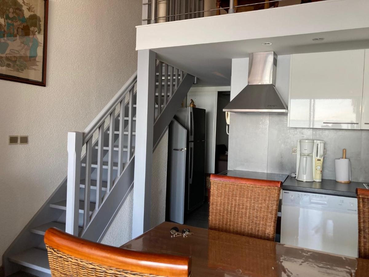 Bord De Apartment